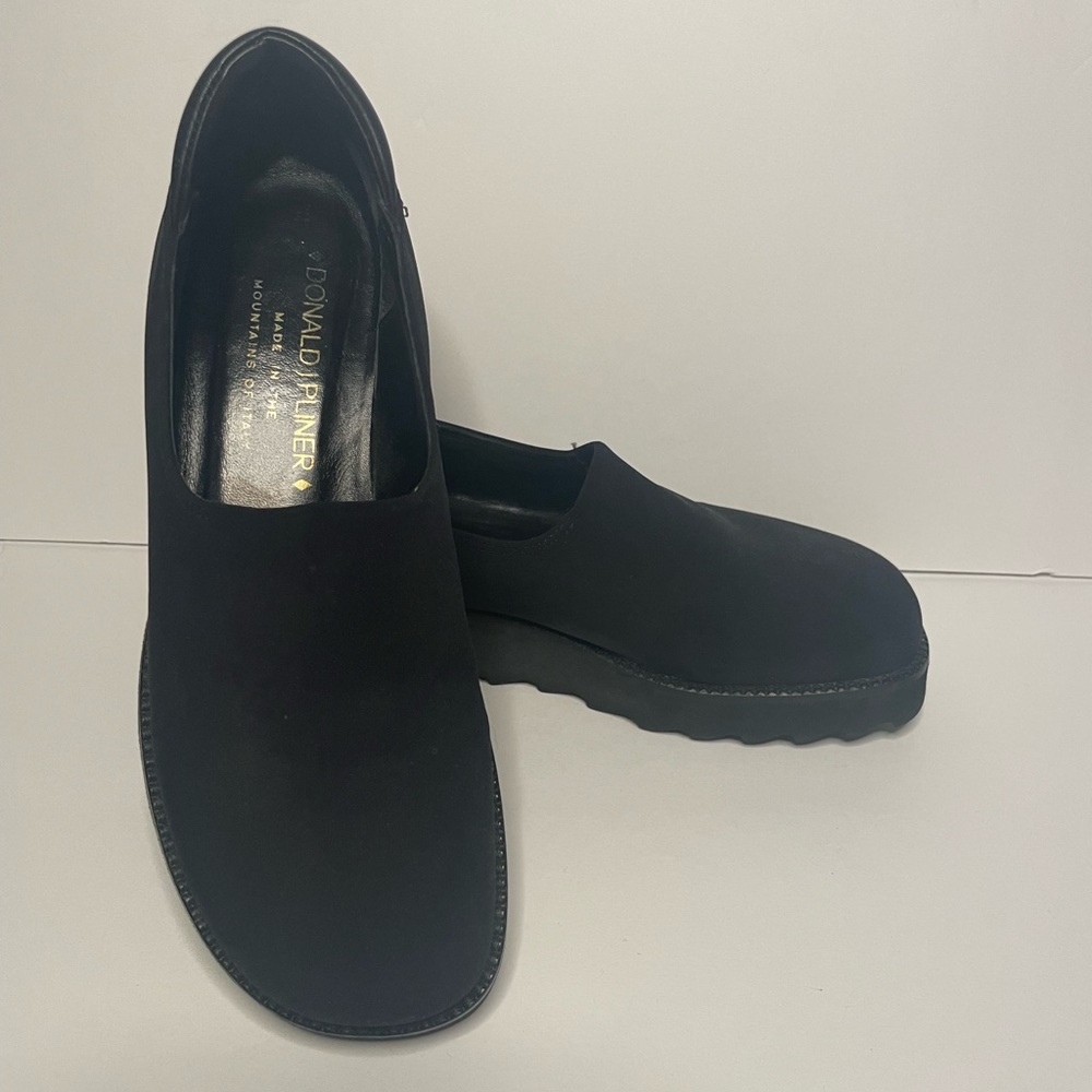 Donald J. Pliner Black Platform Shoes size 6M Women’s